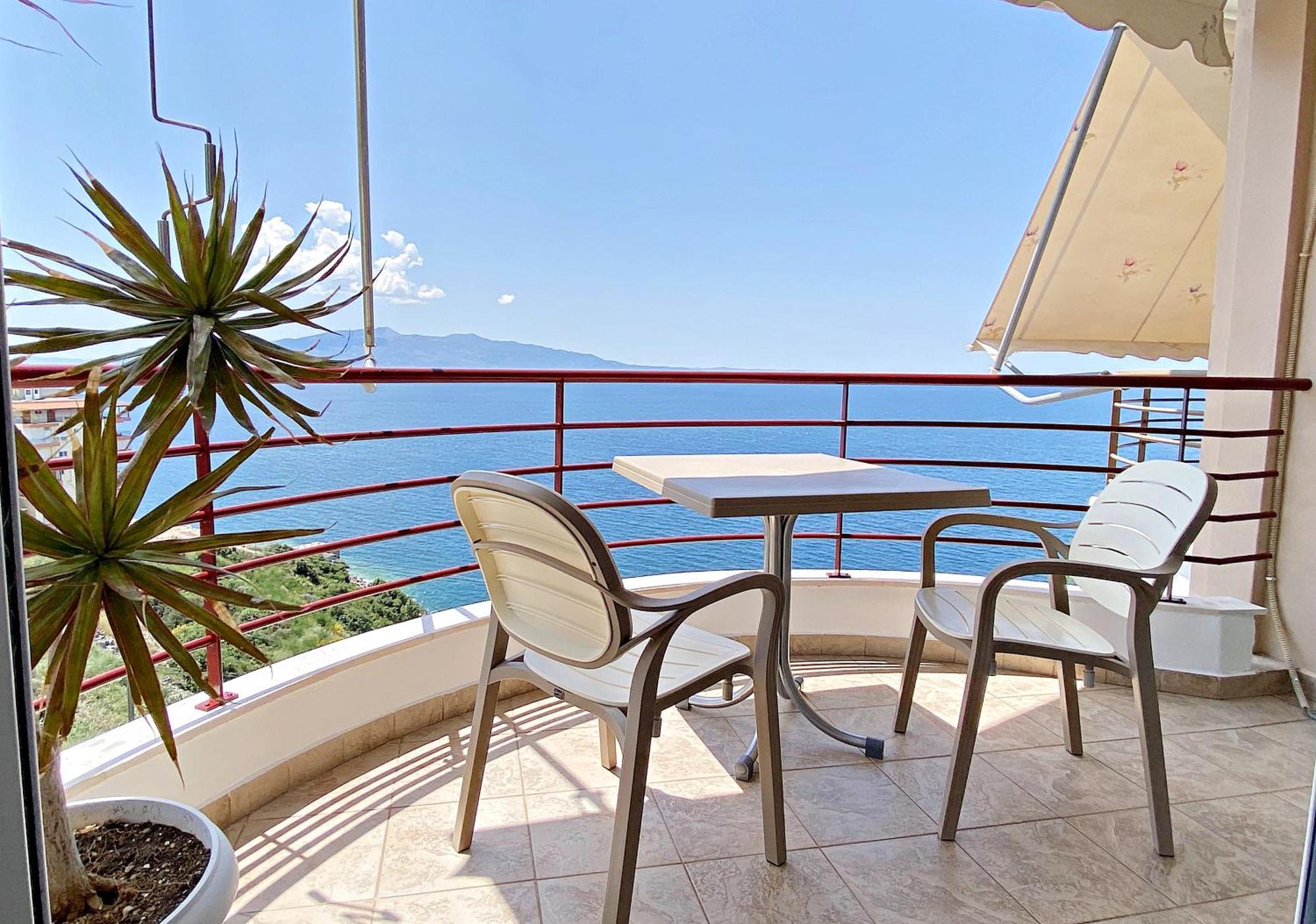 Sunny Apts * Sarandë