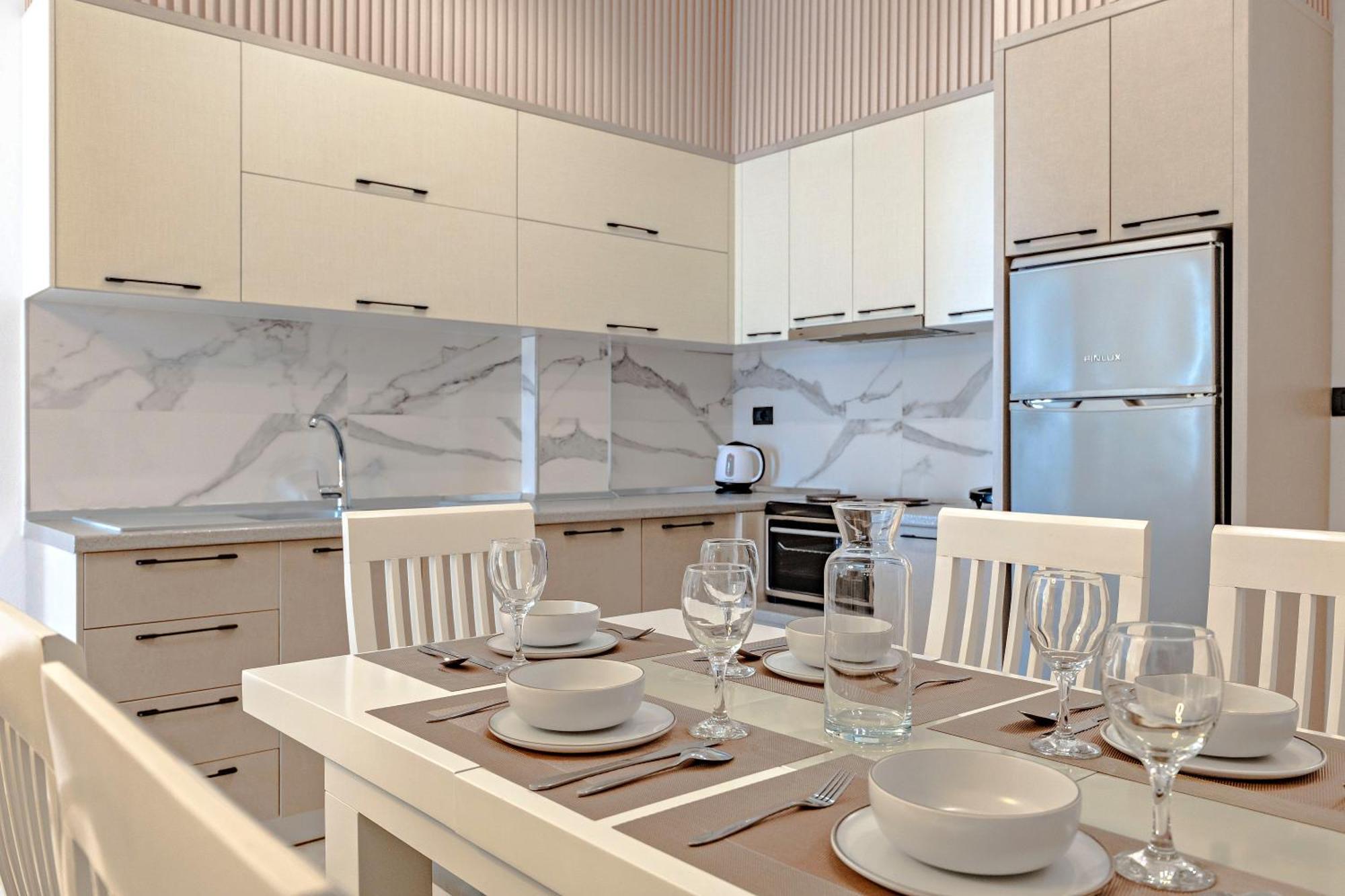 Sunny Apts Sarandë