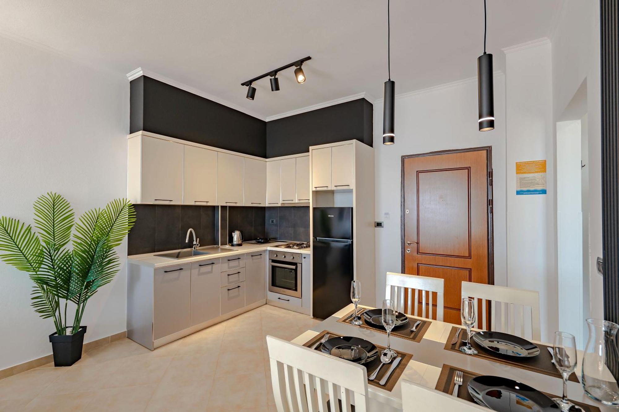 Sunny Apts Sarandë